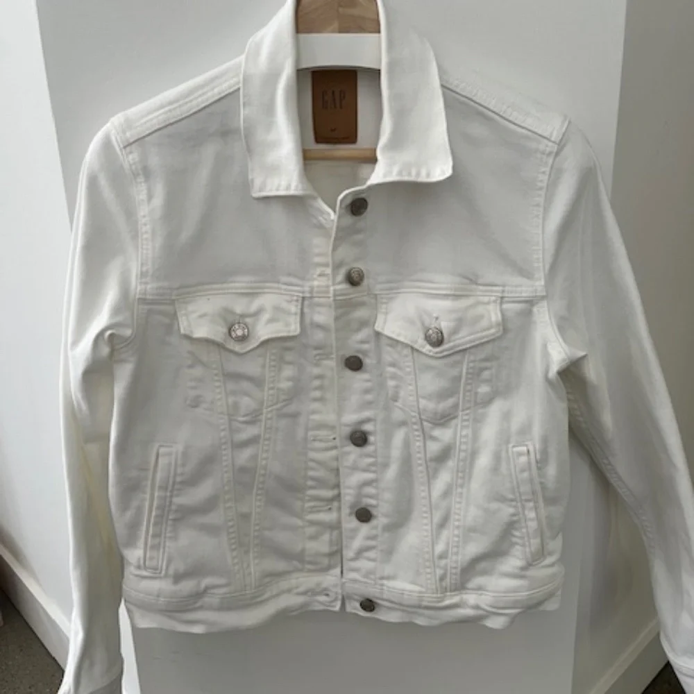 Jacket - Picture 1 of 4